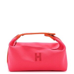 Hermes
Bride-A-Brac Travel Case Toile GM